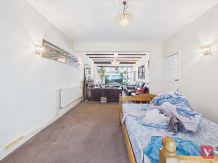 New Bedford Road, Luton, Image 2