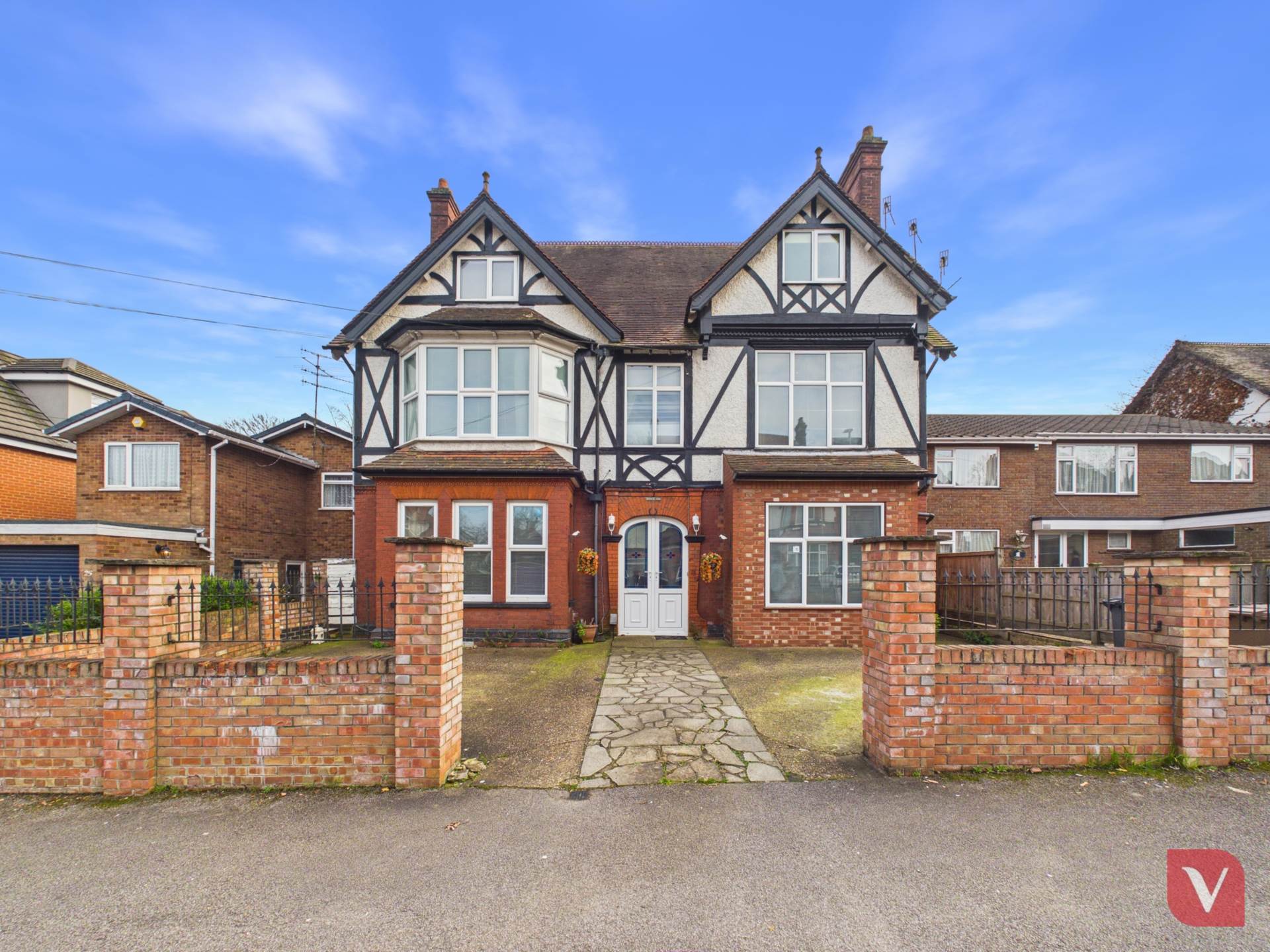 Lansdowne Road, Luton, Image 1