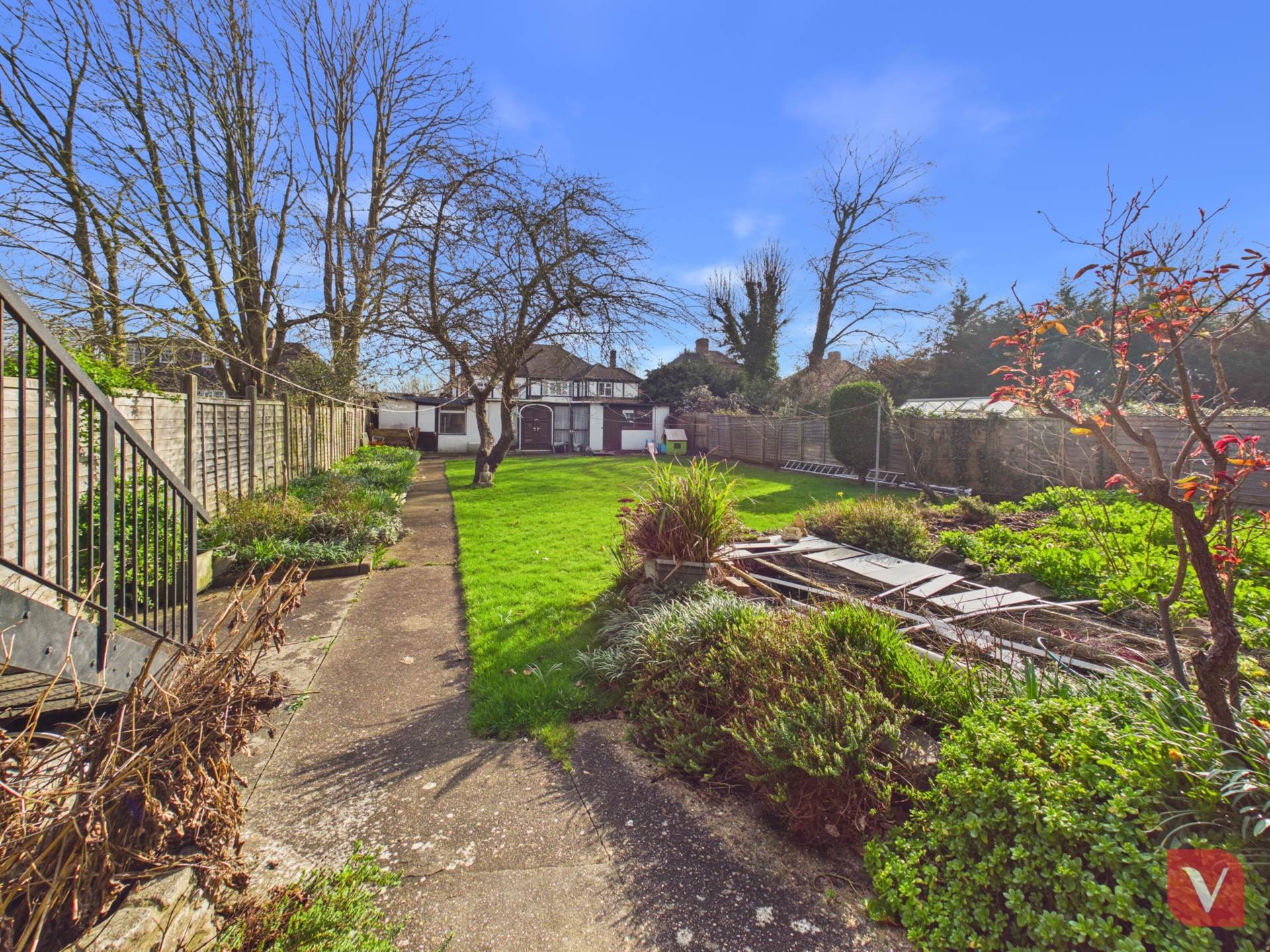 Lansdowne Road, Luton, Image 9