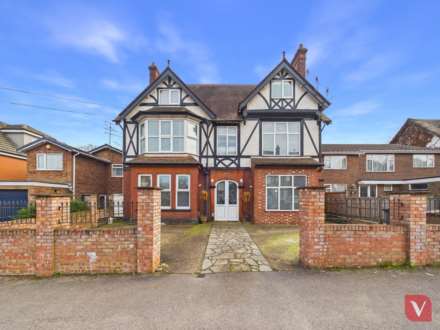 Lansdowne Road, Luton, Image 1