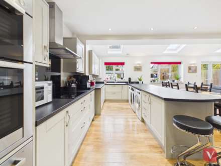 Orchard Way, Luton, Image 8