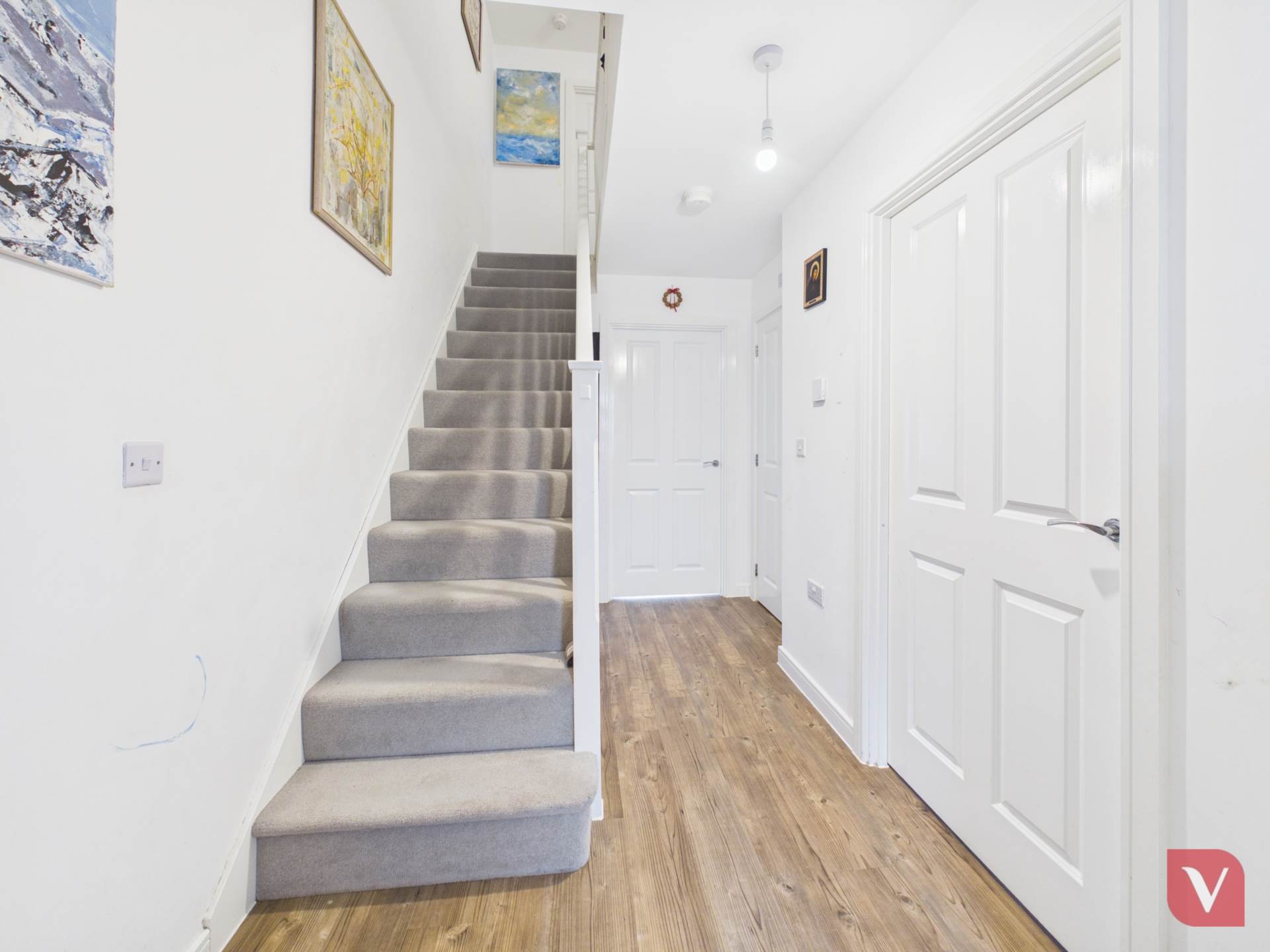 Pantheon Drive, Dunstable, Image 8