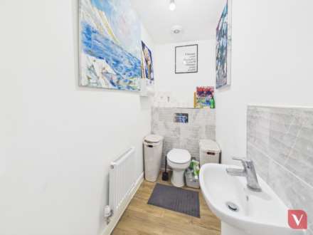 Pantheon Drive, Dunstable, Image 11