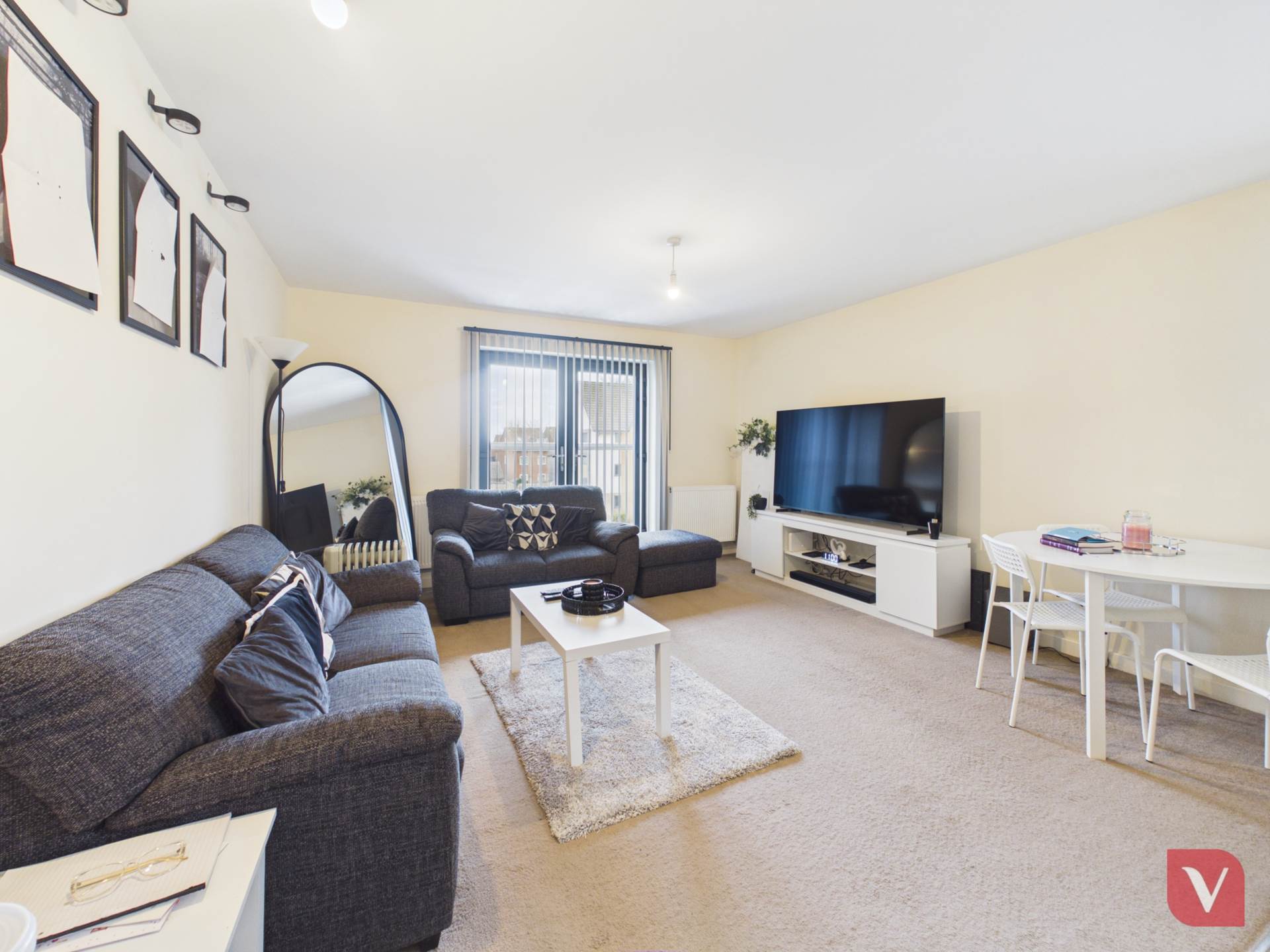 Jonathan Henry Place, Luton, Image 7