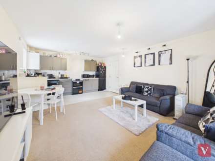 Jonathan Henry Place, Luton, Image 6