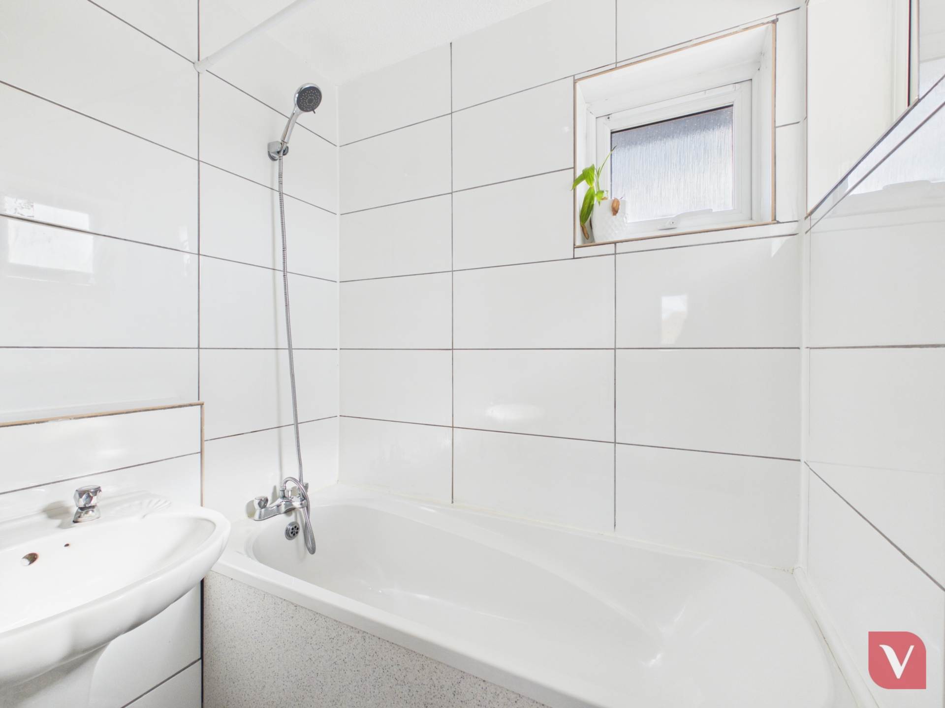 Bradwell Common Boulevard,, Bradwell Common, Image 9