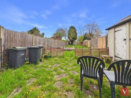 Poynters Road, Luton, Image 13