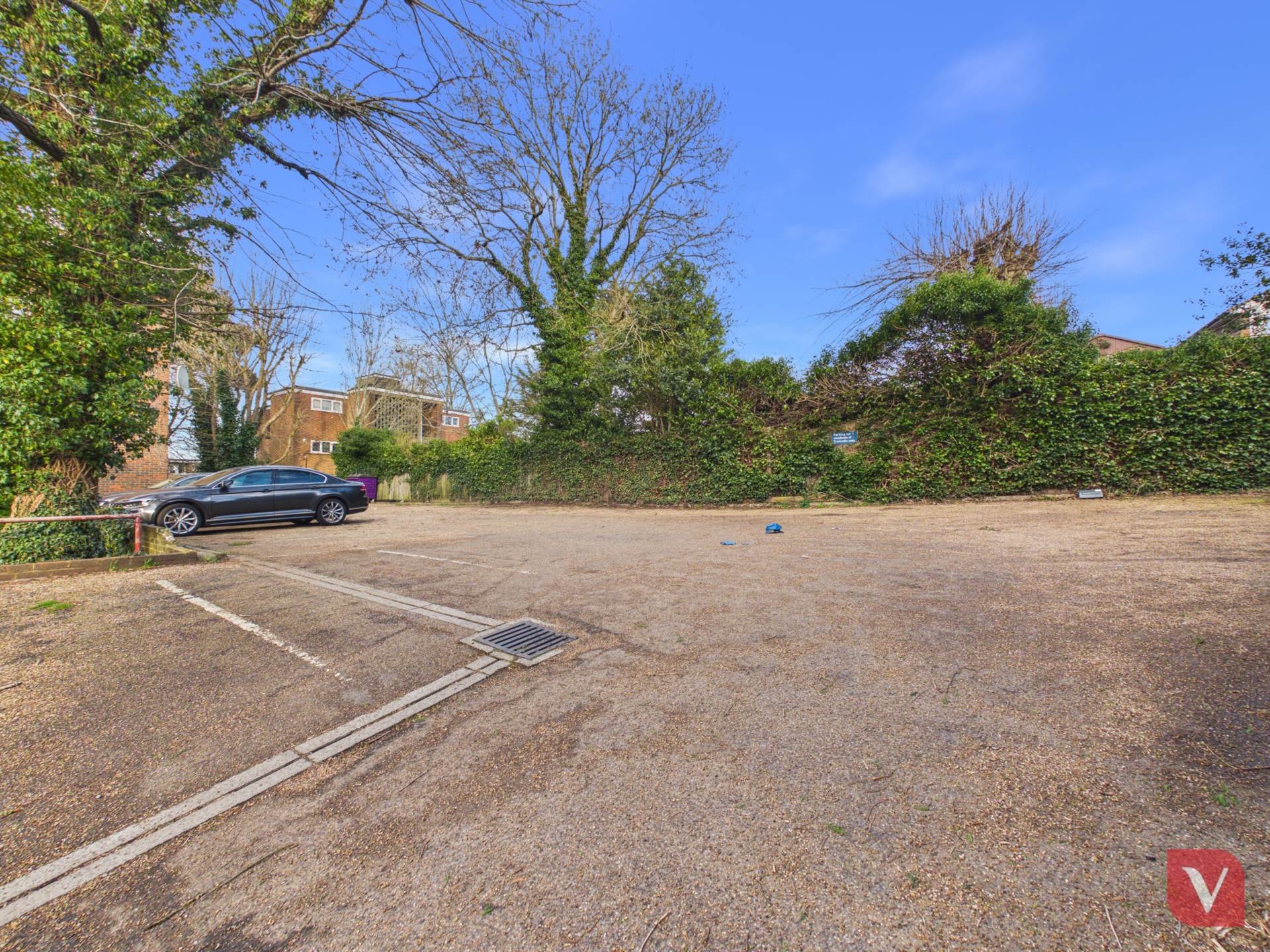 Truncalls, Sutherland Place, Luton, Image 15