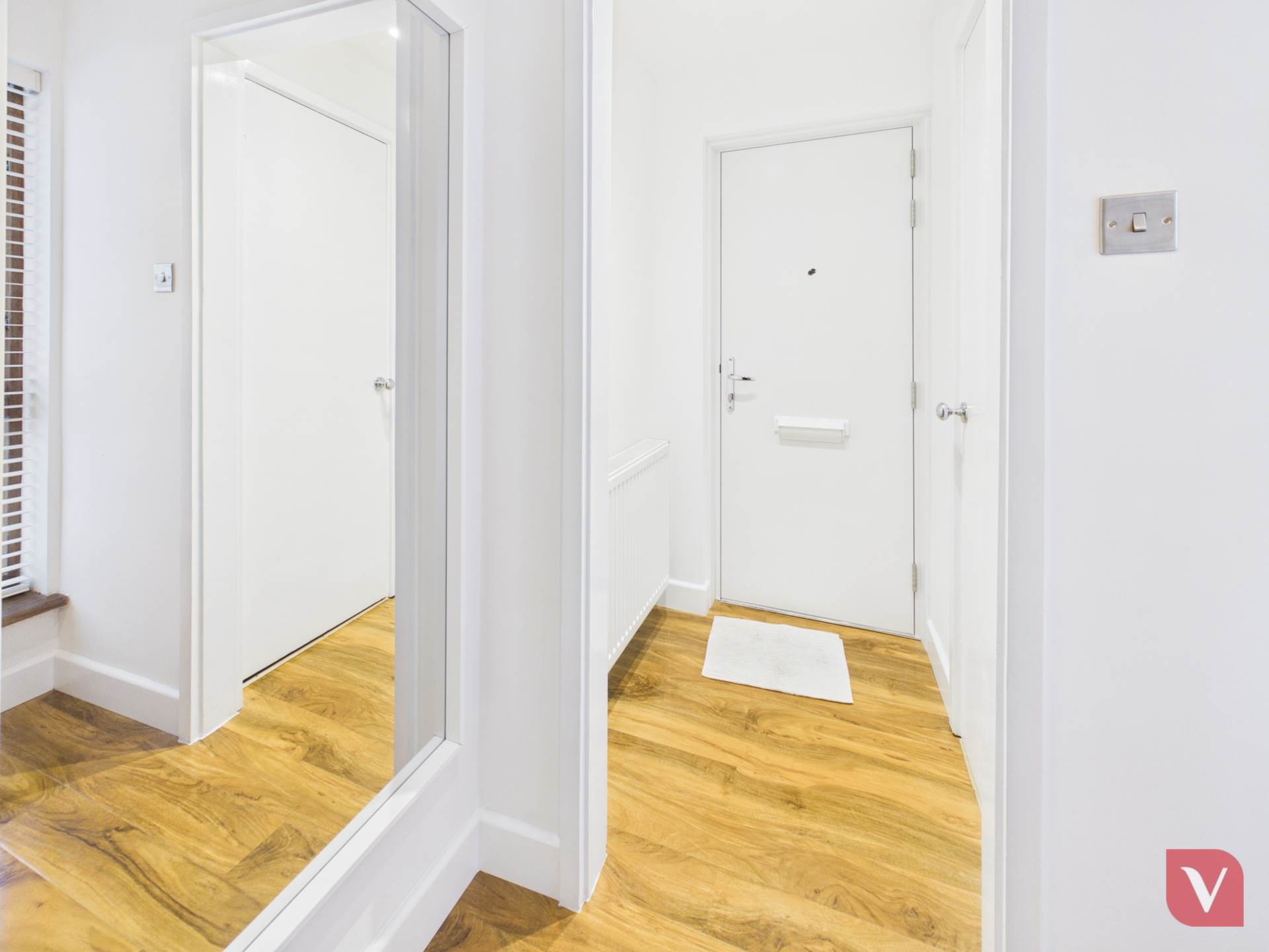 Truncalls, Sutherland Place, Luton, Image 2