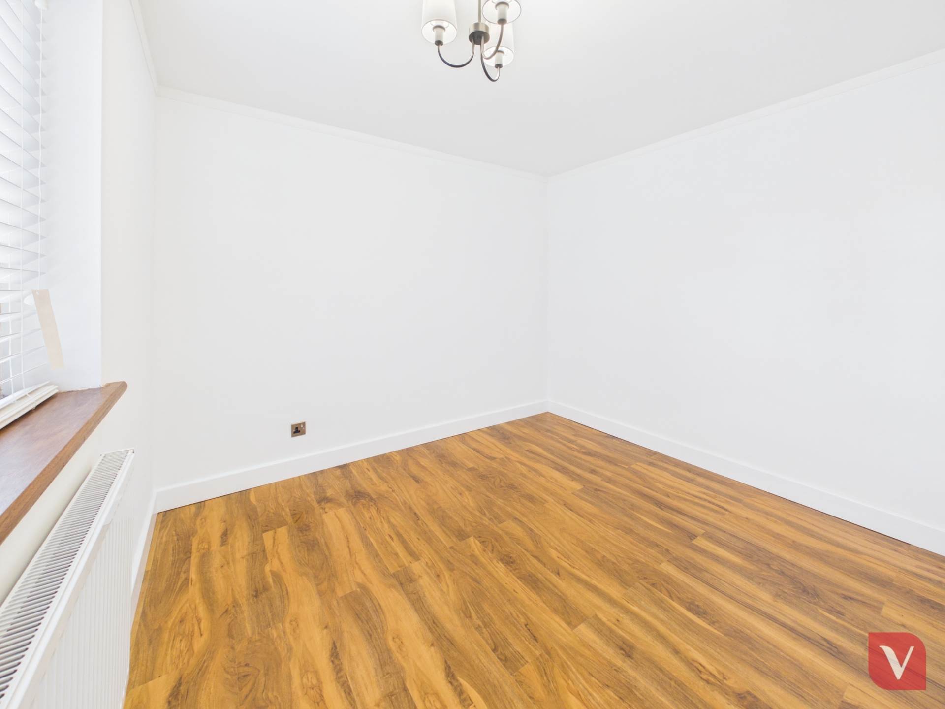 Truncalls, Sutherland Place, Luton, Image 3