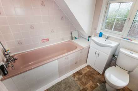 Hasketon Drive, Luton, Image 12