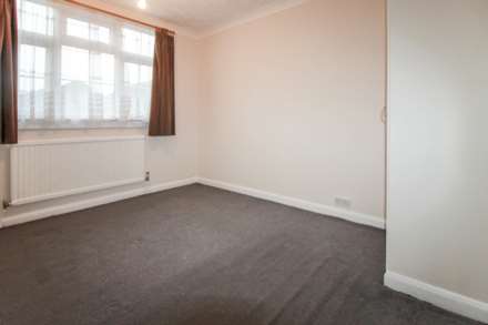 Hasketon Drive, Luton, Image 8