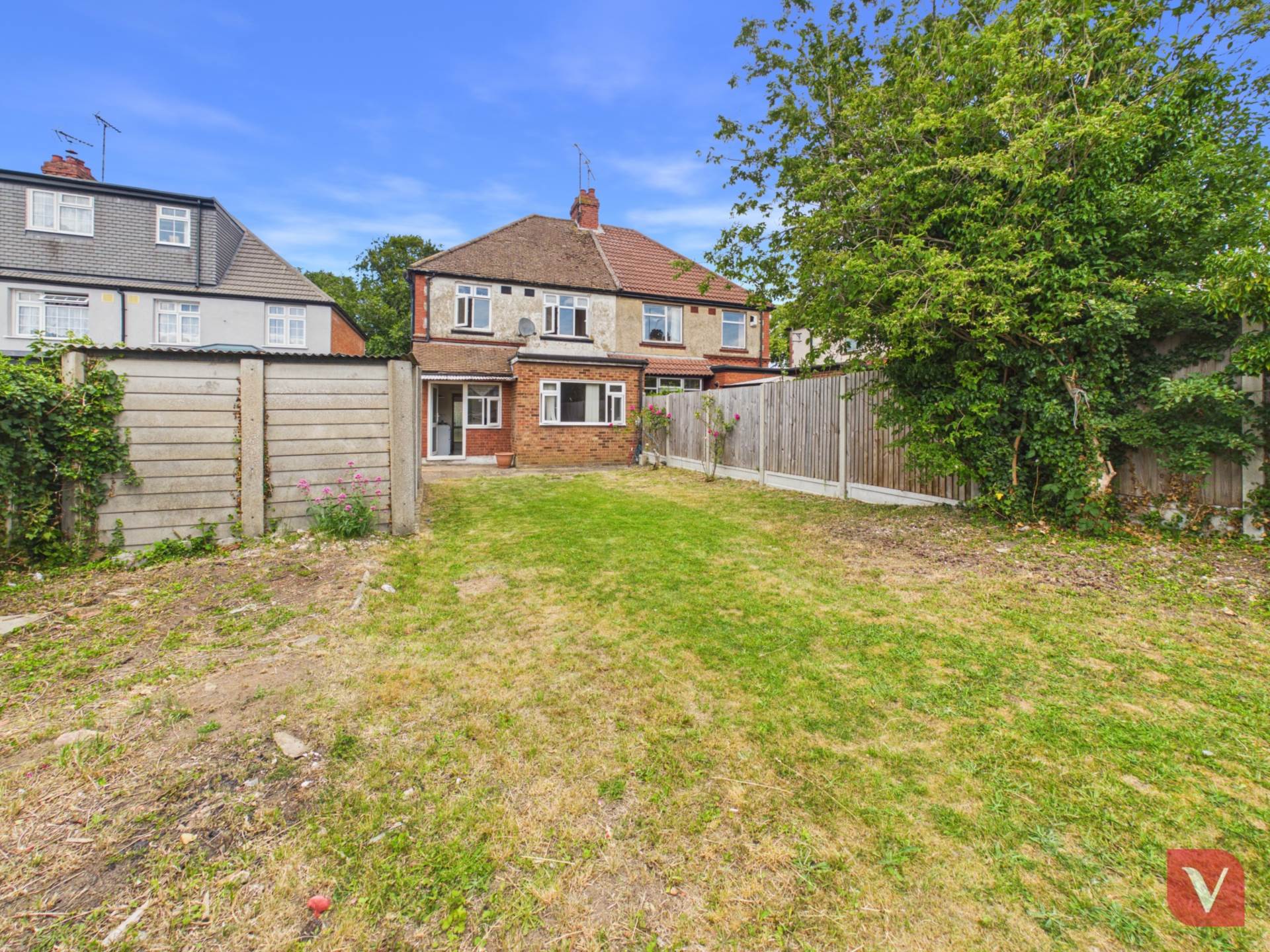 Dunstable Road, Luton, Image 6