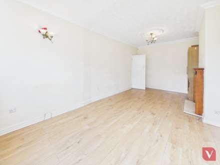 Dunstable Road, Luton, Image 3