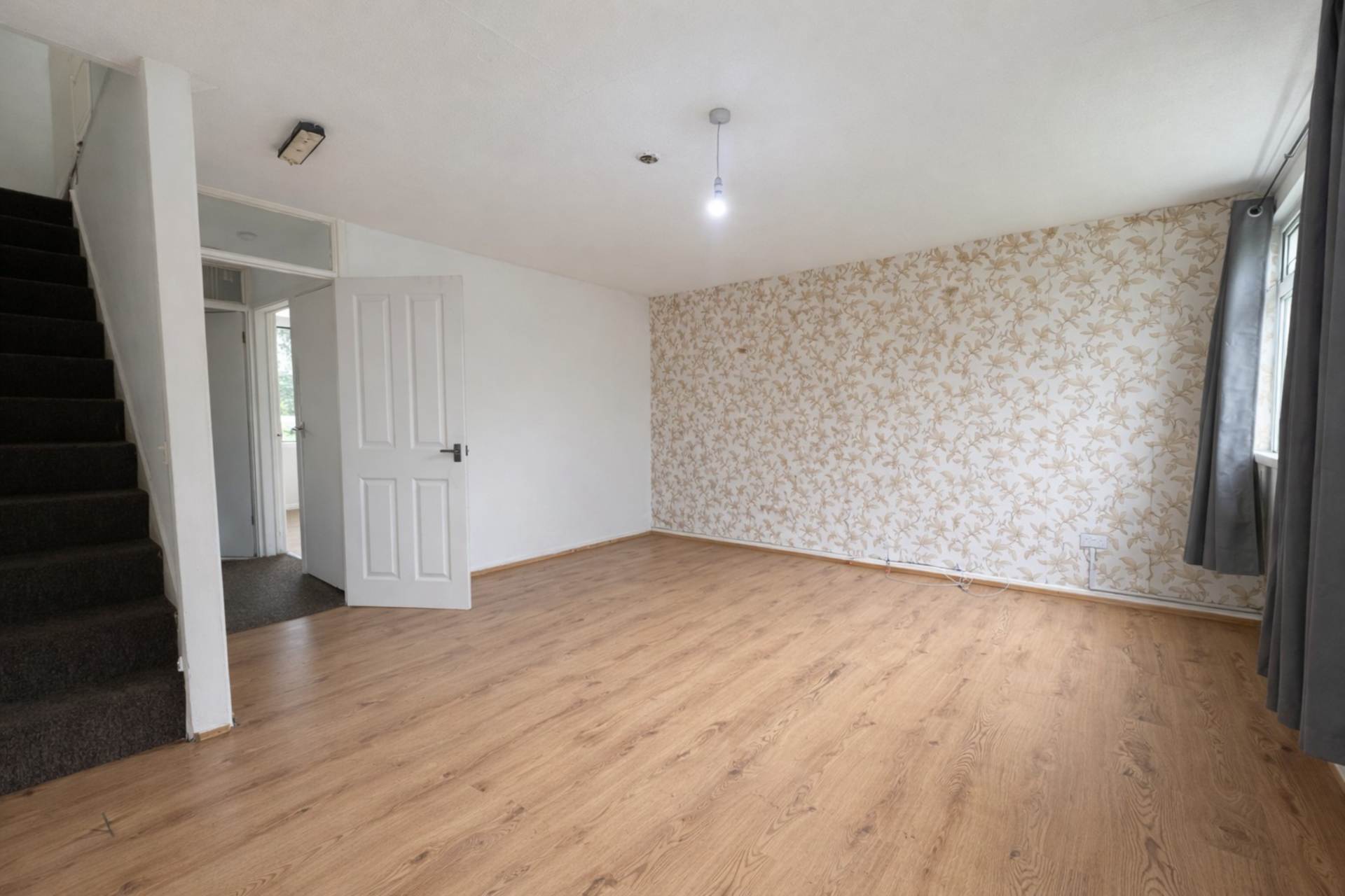 Chertsey Close, Luton, Image 10