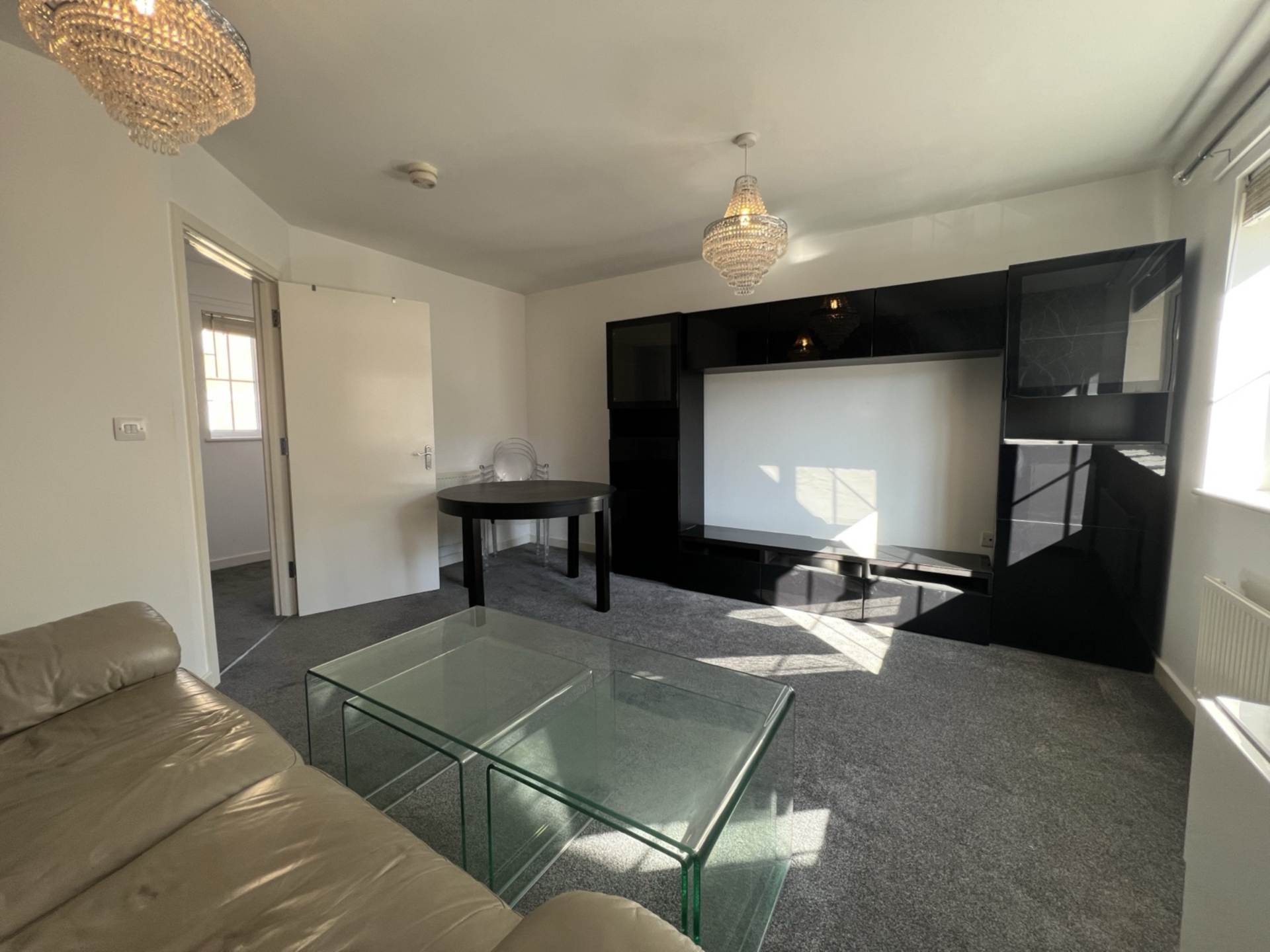 Russett Way, Dunstable, Image 2