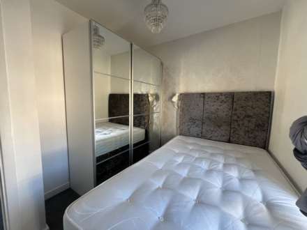 Russett Way, Dunstable, Image 9