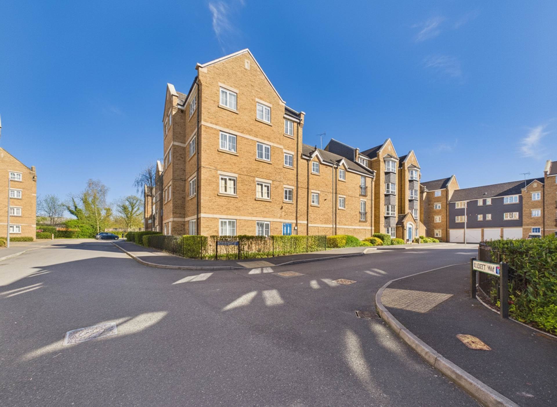 Russett Way, Dunstable, Image 1