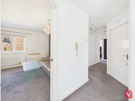 Russett Way, Dunstable, Image 5