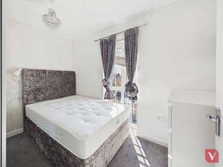 Russett Way, Dunstable, Image 6