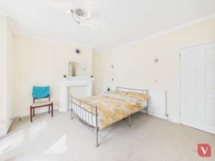 Dallow Road, Luton, Image 10