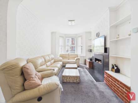 Dallow Road, Luton, Image 12