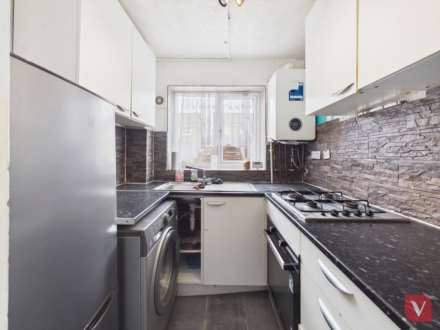 Marsom Grove, Luton, Image 3