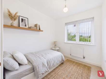 Challney Gardens, Luton, Image 5