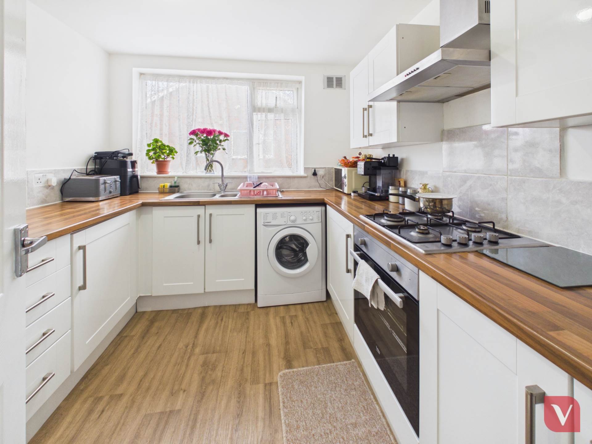 Kinross Crescent, Luton, Image 3