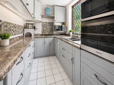 Bishopscote Road, Luton, Image 3