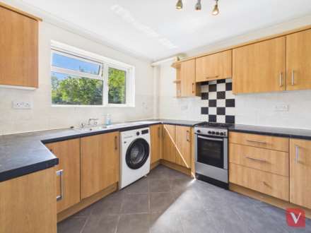 The Grove, Luton, Image 5