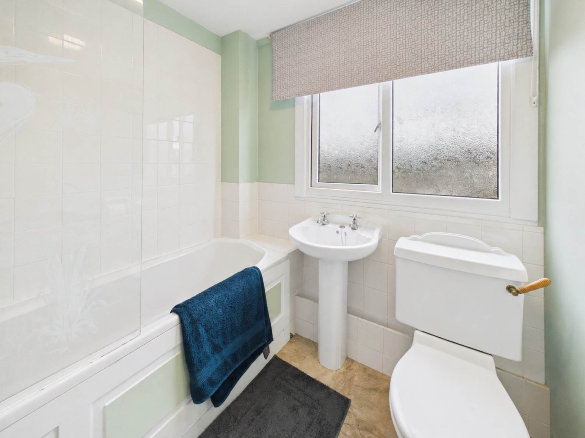 Barking Close, Luton, Image 11
