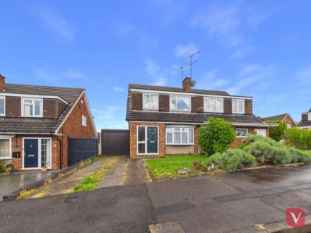 Barking Close, Luton, Image 15