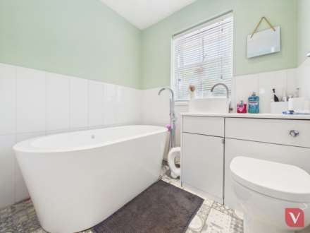Whitehaven, Luton, Image 9