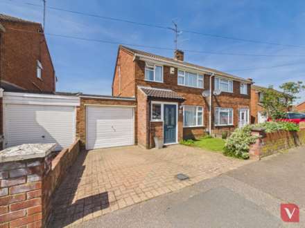 Holmscroft Road, Luton, Image 1