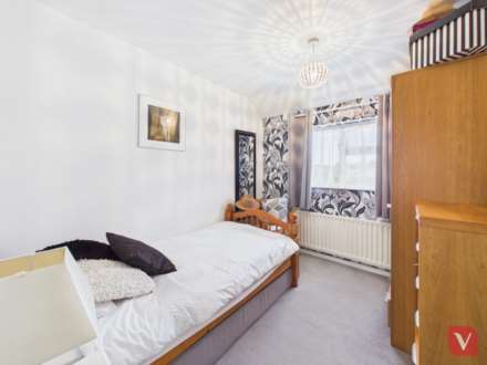Holmscroft Road, Luton, Image 9