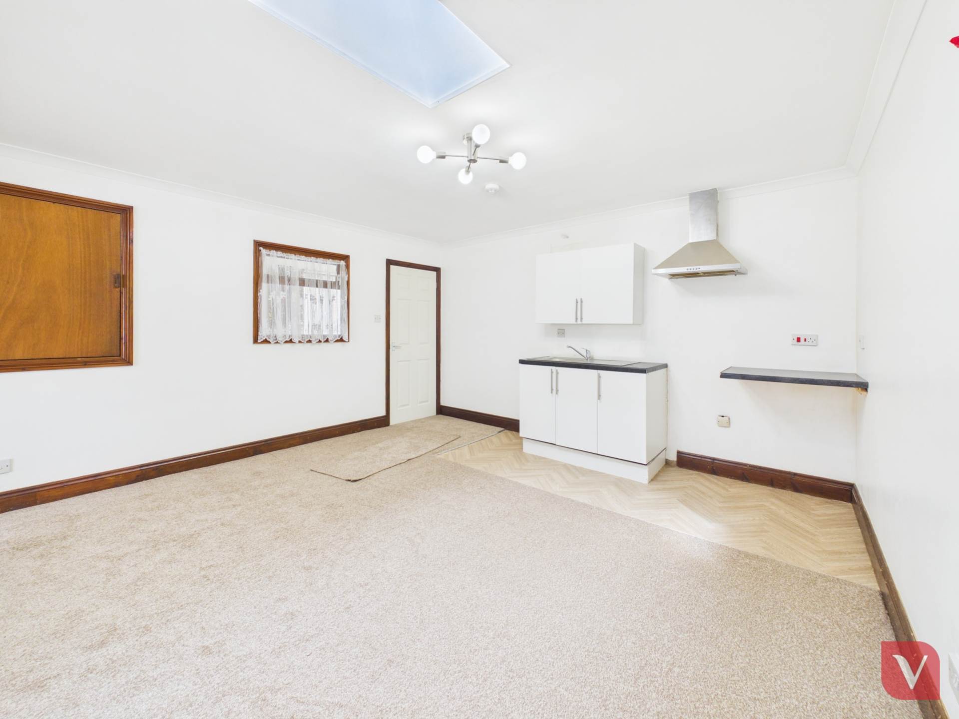 Cardigan Mews, Luton, Image 6