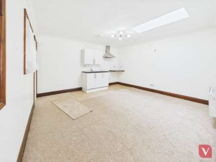 Cardigan Mews, Luton, Image 3