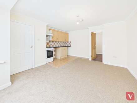 Cardigan Mews, Luton, Image 3