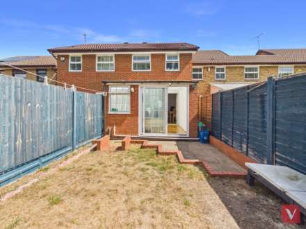 Whitehaven, Luton, Image 8