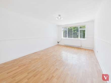 James Court, Luton, Image 5