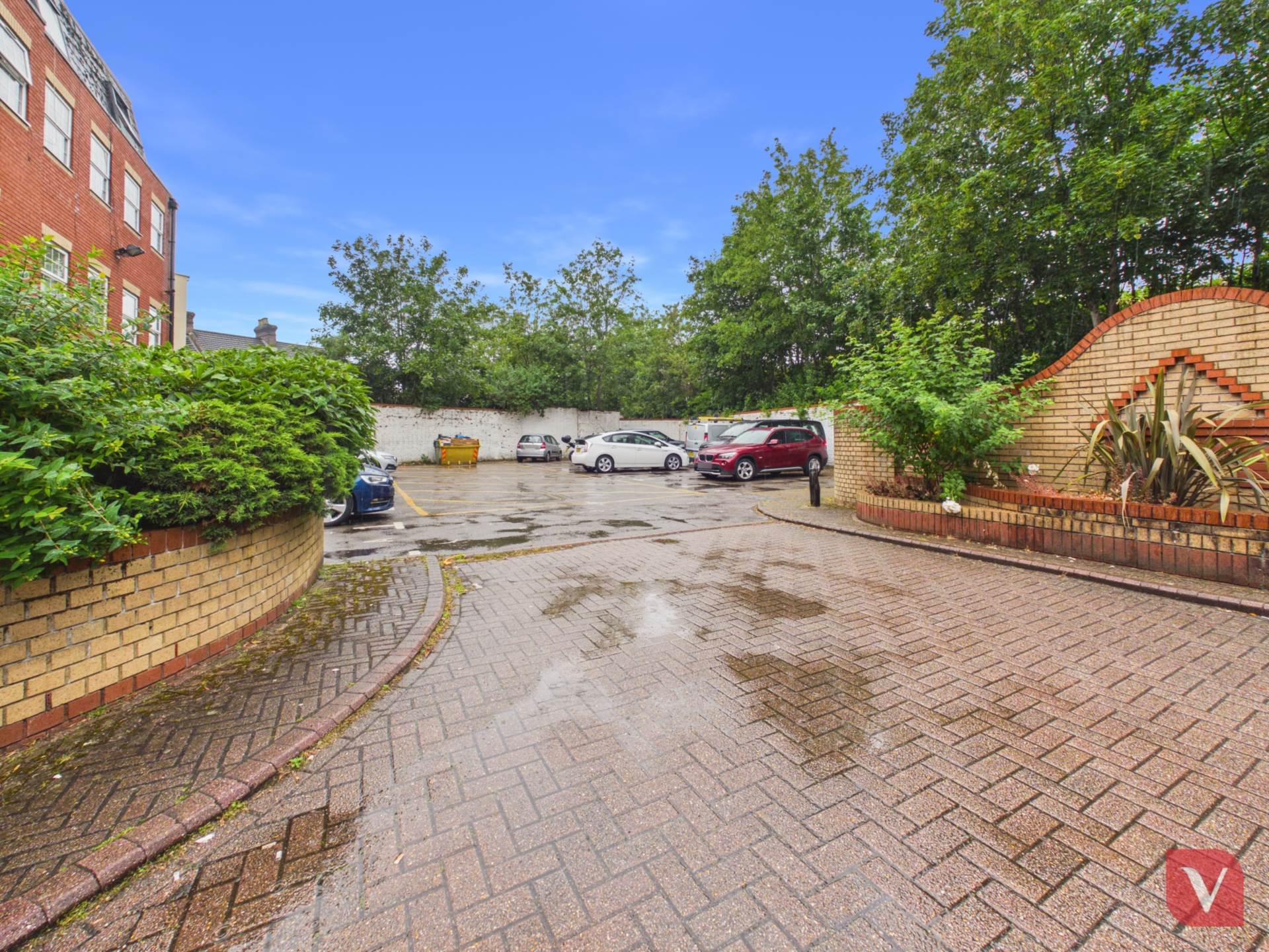 Langham House East, Mill Street, Luton, Image 16