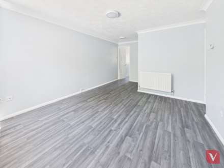 Halleys Way, Dunstable, Image 2