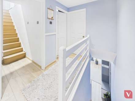 Reaper Close, Luton, Image 14