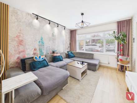 Reaper Close, Luton, Image 4