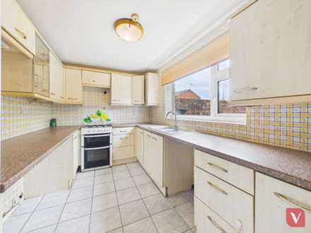 Peregrine Road, Luton, Image 3