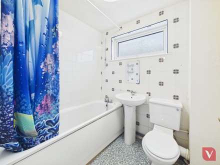 Peregrine Road, Luton, Image 8