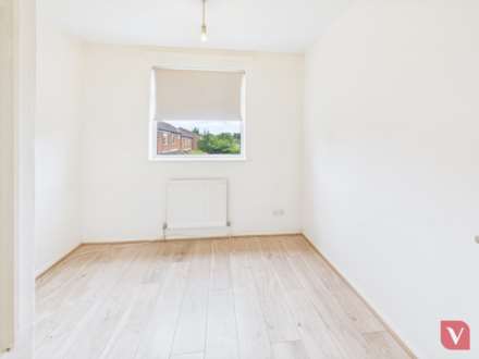 Peregrine Road, Luton, Image 9