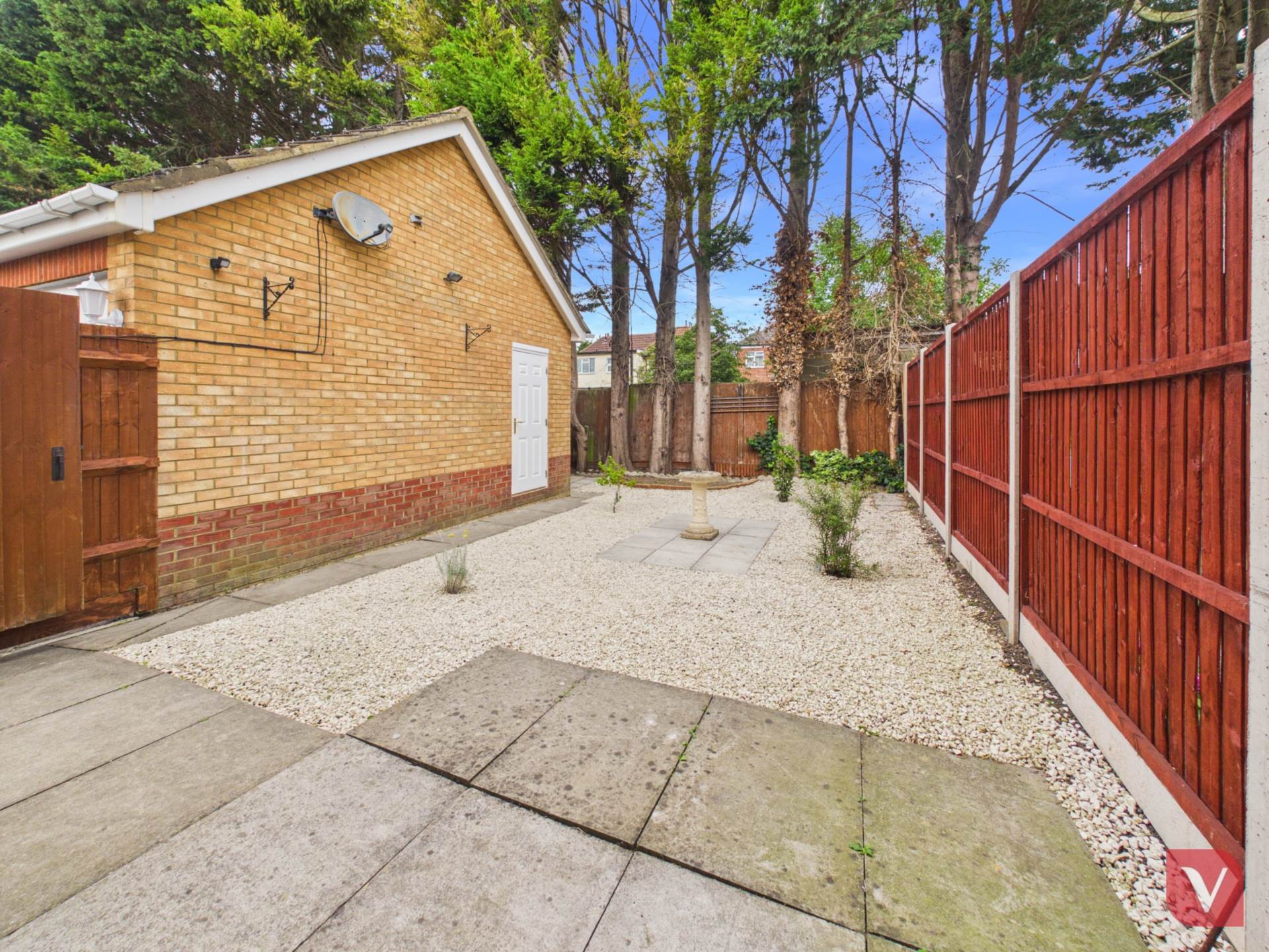 Morgan Close, Luton, Image 12
