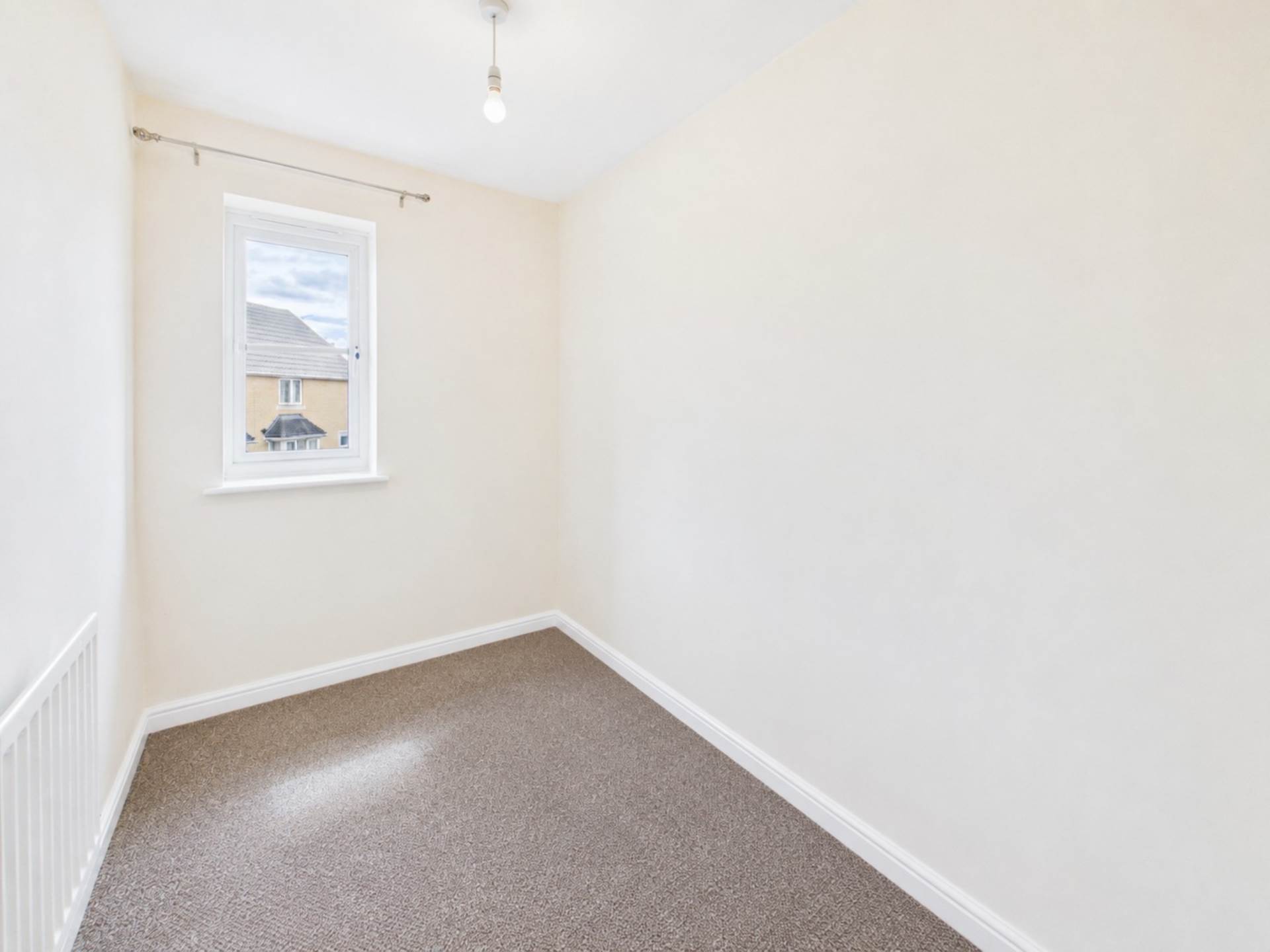 Morgan Close, Luton, Image 6